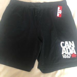 Elastic waist men’s black shorts